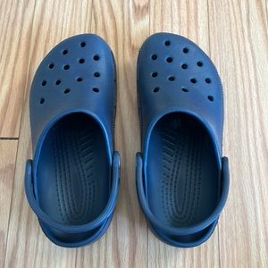 Navy Blue Crocs Women’s Size 8